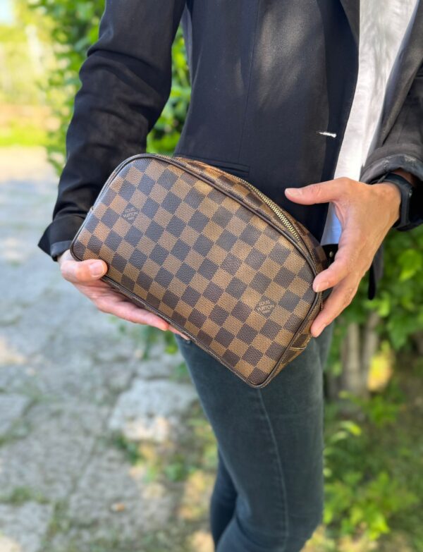 Trousse Louis Vuitton